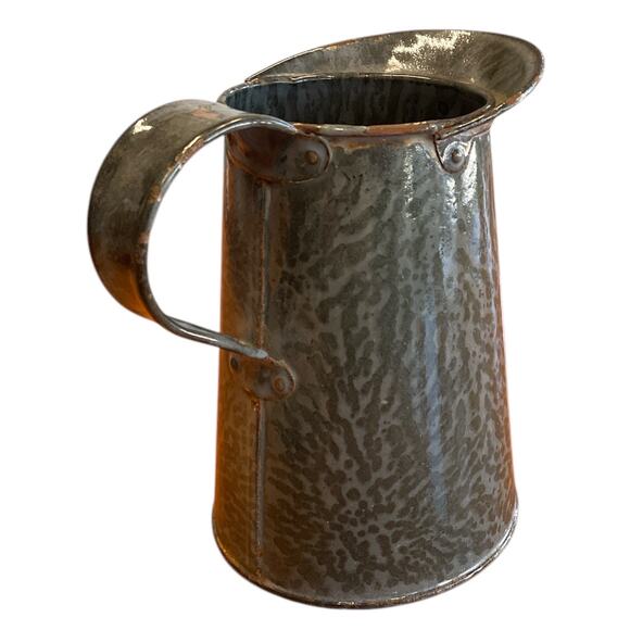 Gray Measure Graniteware Mottled Enamel Rivoted Spout Loop Handle Vintage - Picture 5 of 7